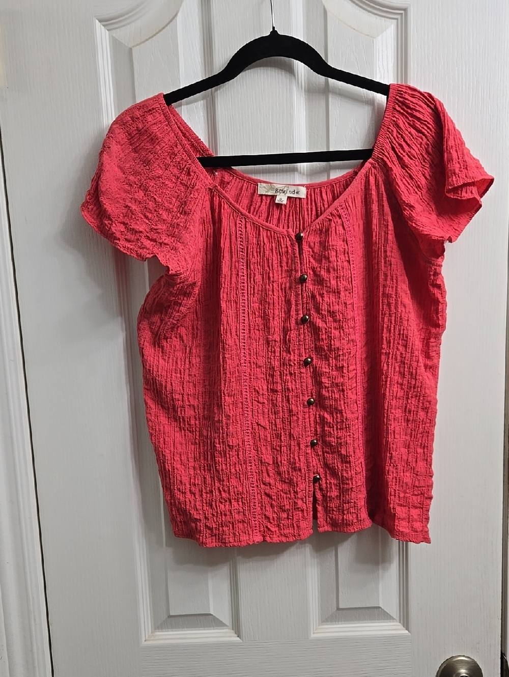 NWT Coral Pink Crinkle Button-Front Blouse